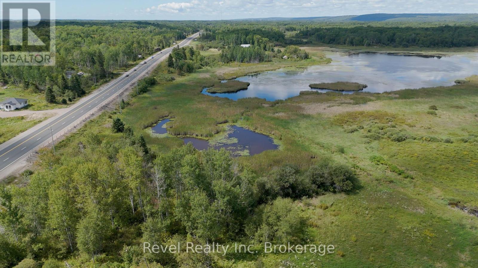 2647c Highway 17 E Property Photo 10