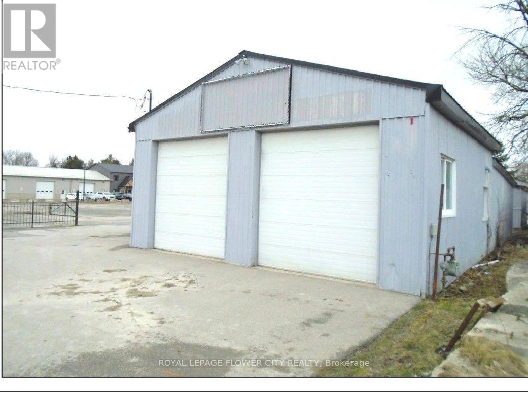 676 Lorne Avenue E Property Photo 2