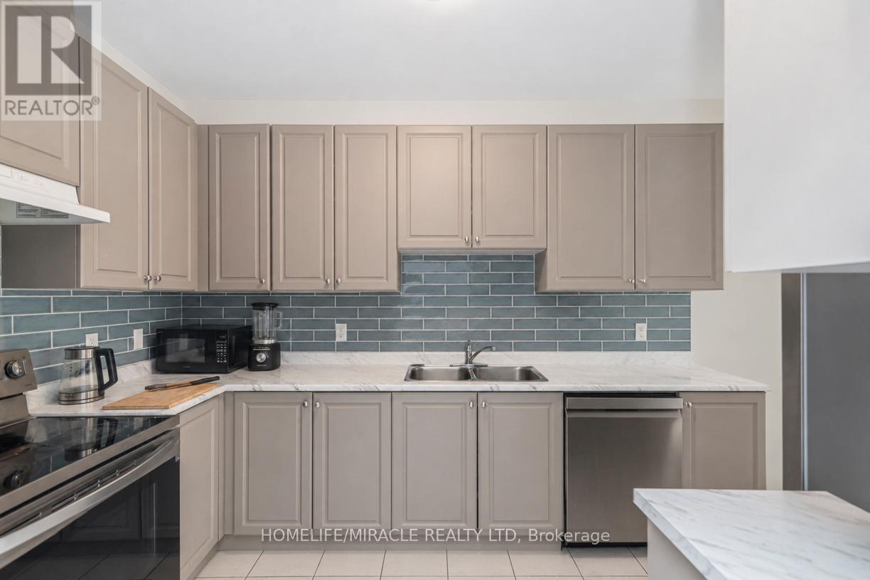 82 Baker Street Property Photo 9