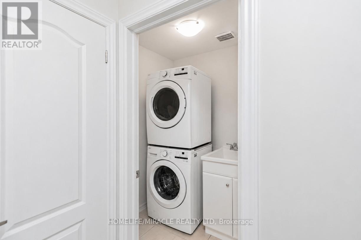 82 Baker Street Property Photo 23