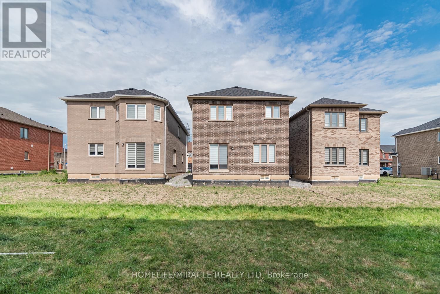 82 Baker Street Property Photo 27