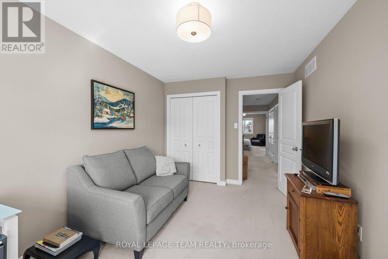 1196 Tischart Crescent Property Photo 27