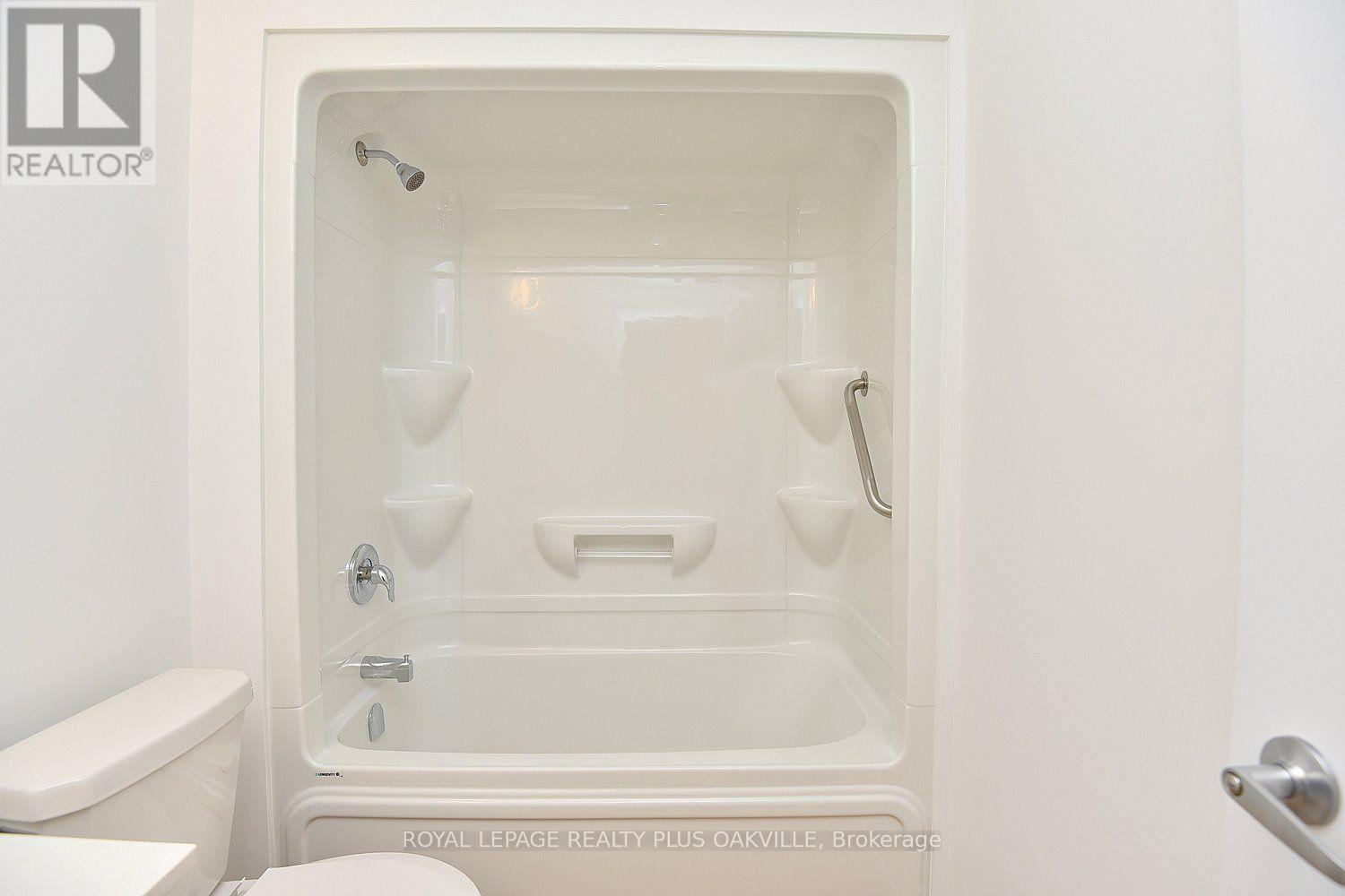 422 - 1936 Rymal Road E Property Photo 35