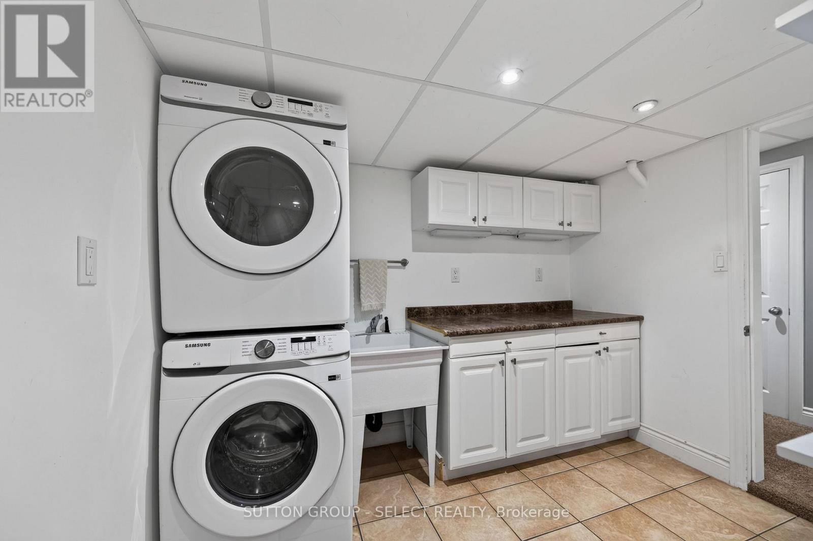 1706 Bayswater Crescent Property Photo 25