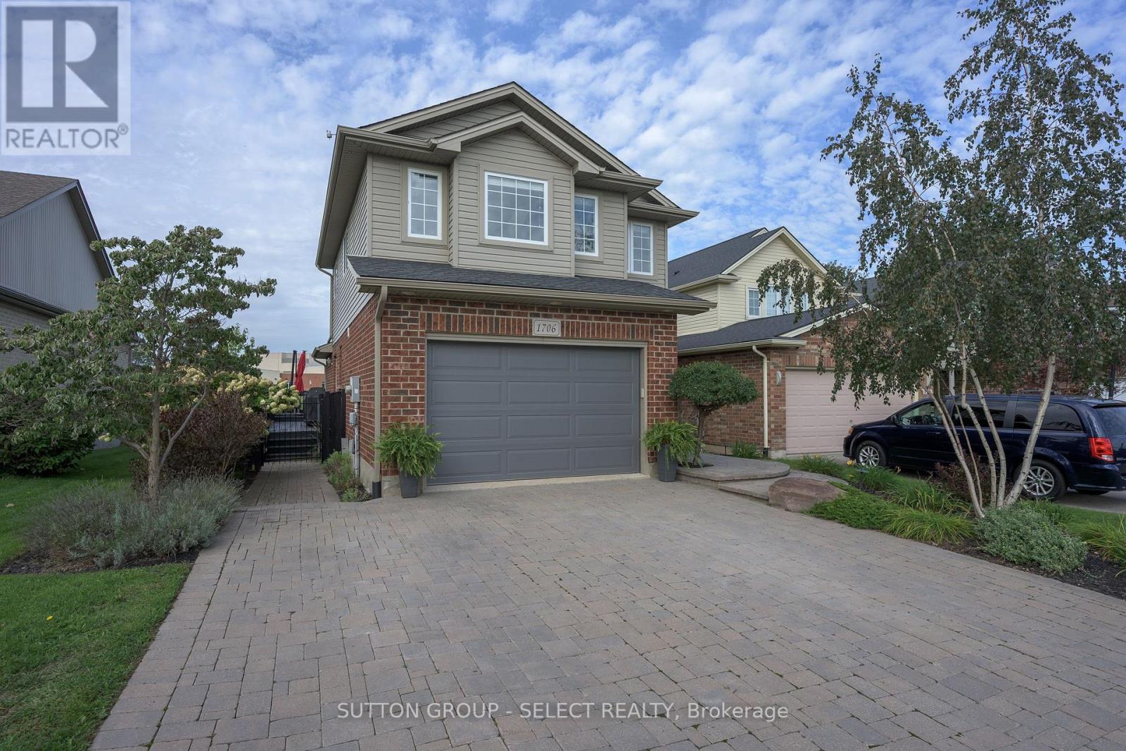 1706 Bayswater Crescent Property Photo 29