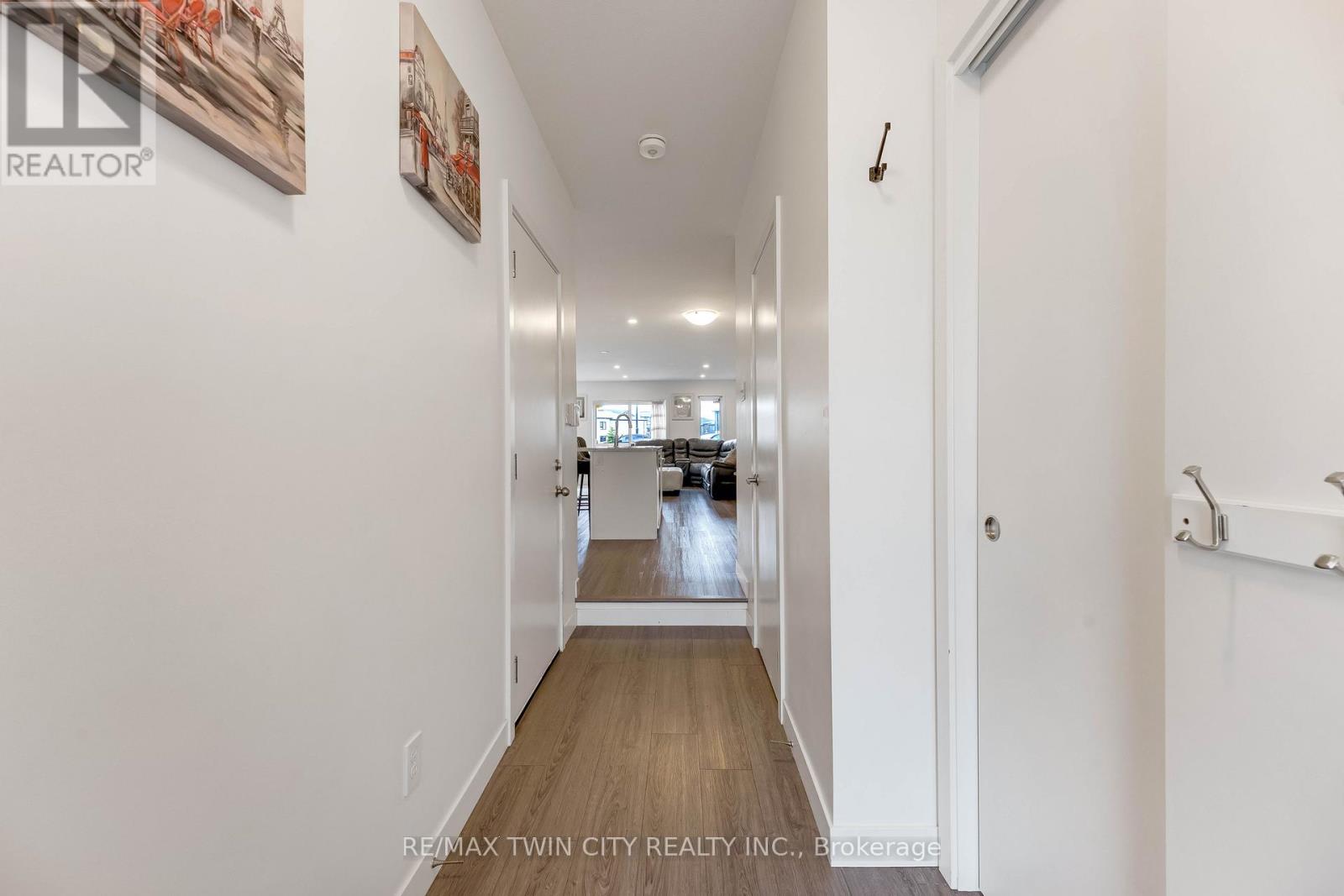 91 Pony Way Property Photo 4