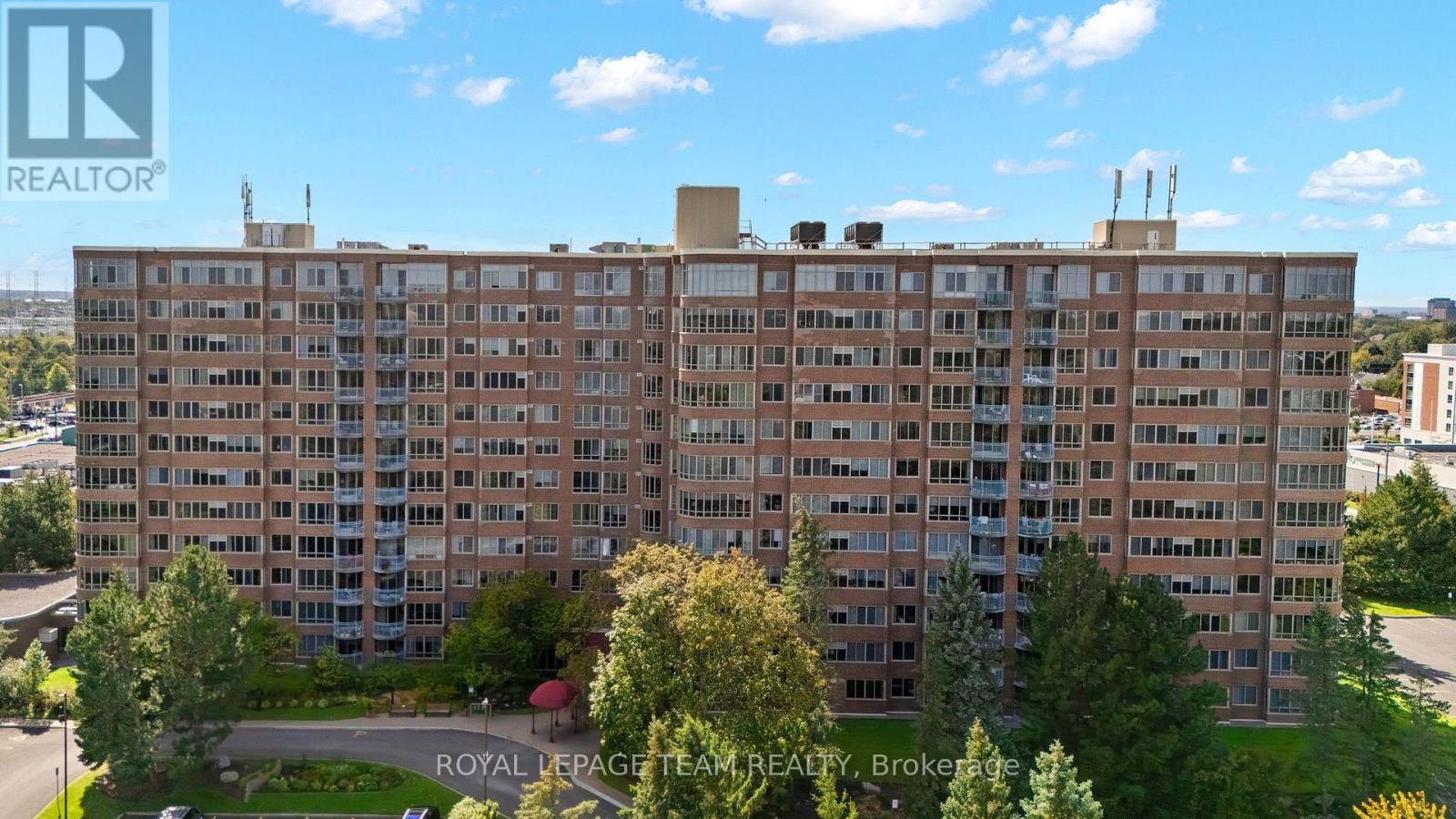 406 - 100 Grant Carman Drive Photo de la propriété 1