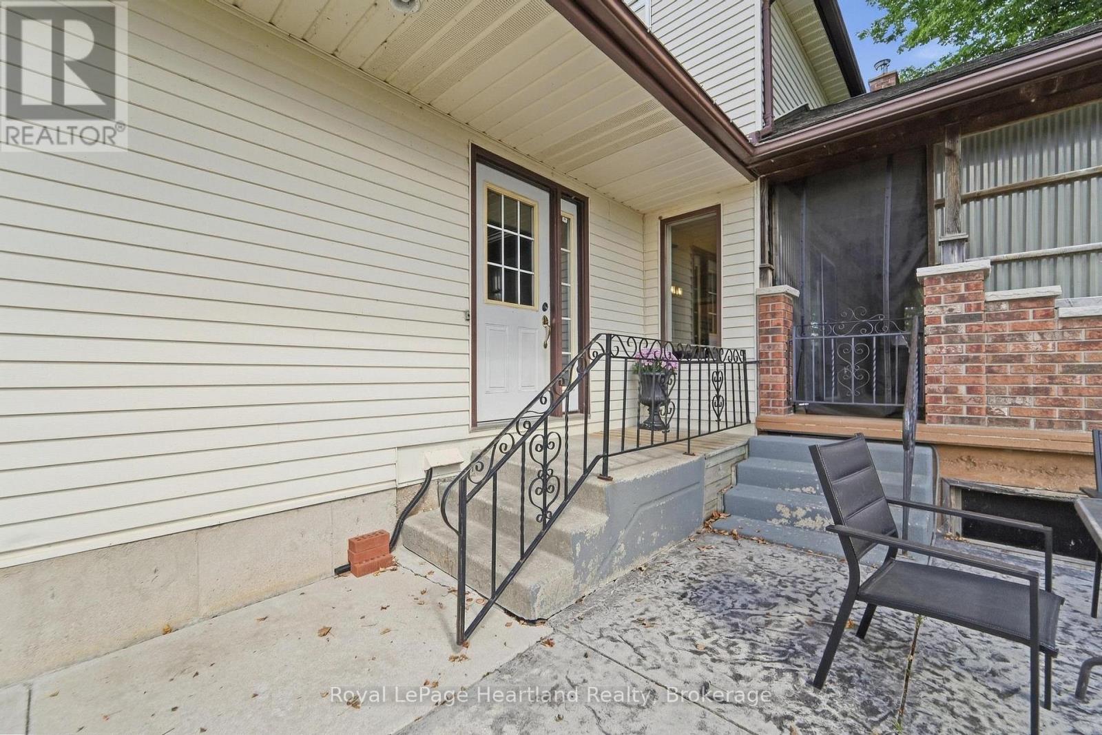 80905 Base Line Property Photo 4