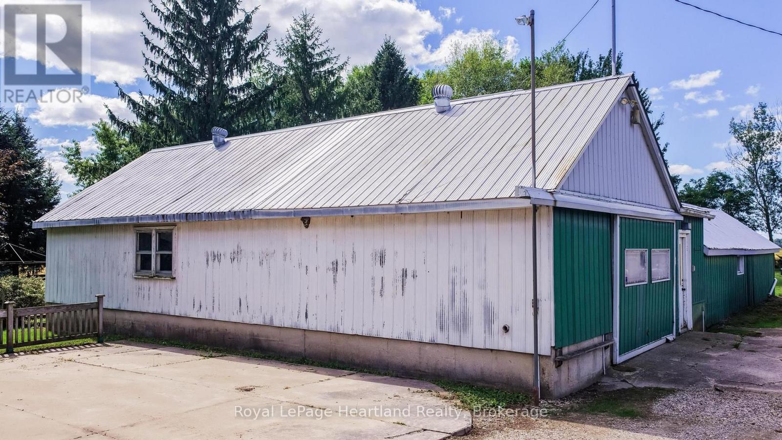 80905 Base Line Property Photo 44