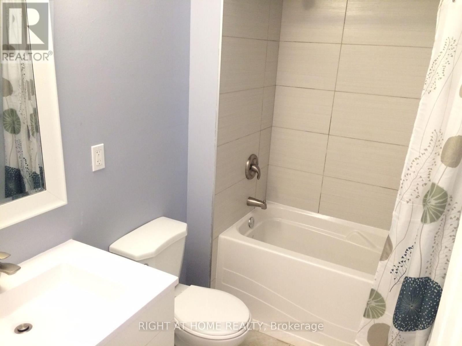 84 Proctor Boulevard Property Photo 11
