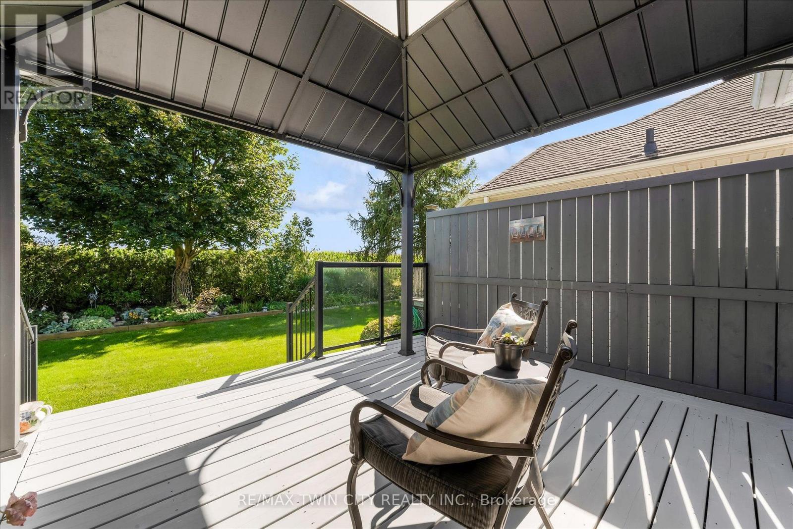 7 Aspen Lane Property Photo 22