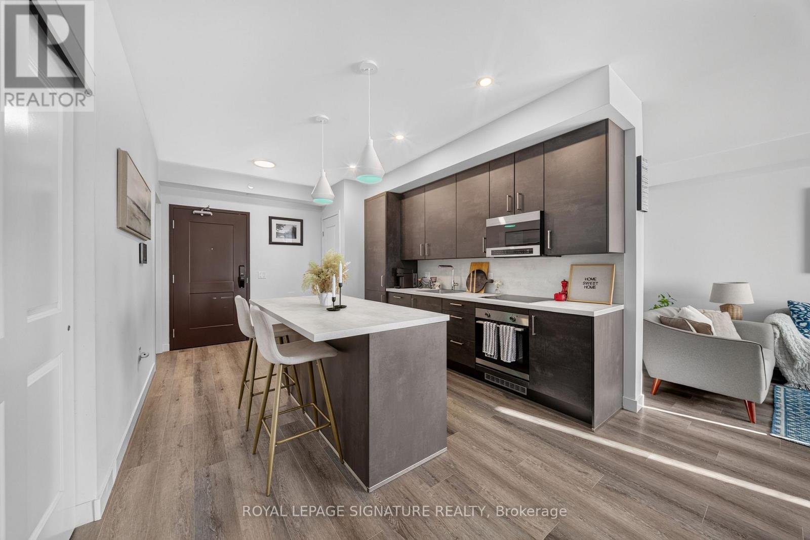 212 - 7549a Kalar Road Property Photo 9