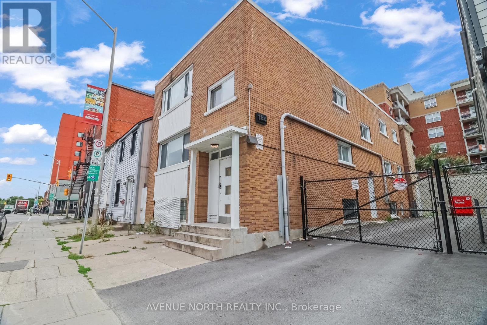 4 - 184 Murray Street Property Photo 3