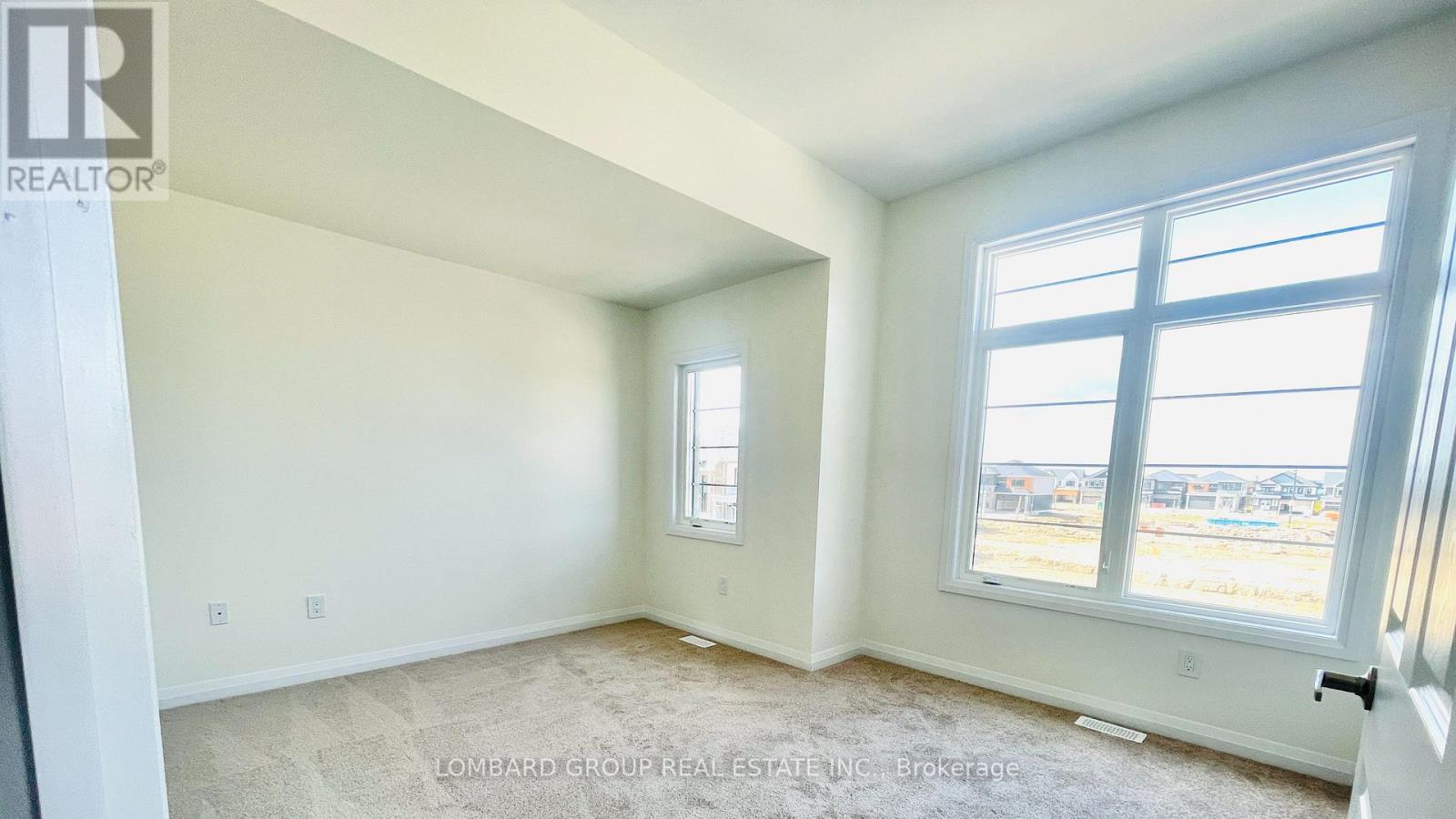 100 Lillian Way Property Photo 16