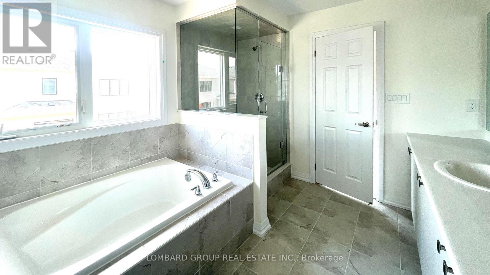100 Lillian Way Property Photo 24