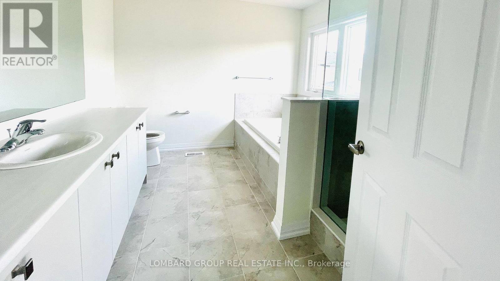 100 Lillian Way Property Photo 25