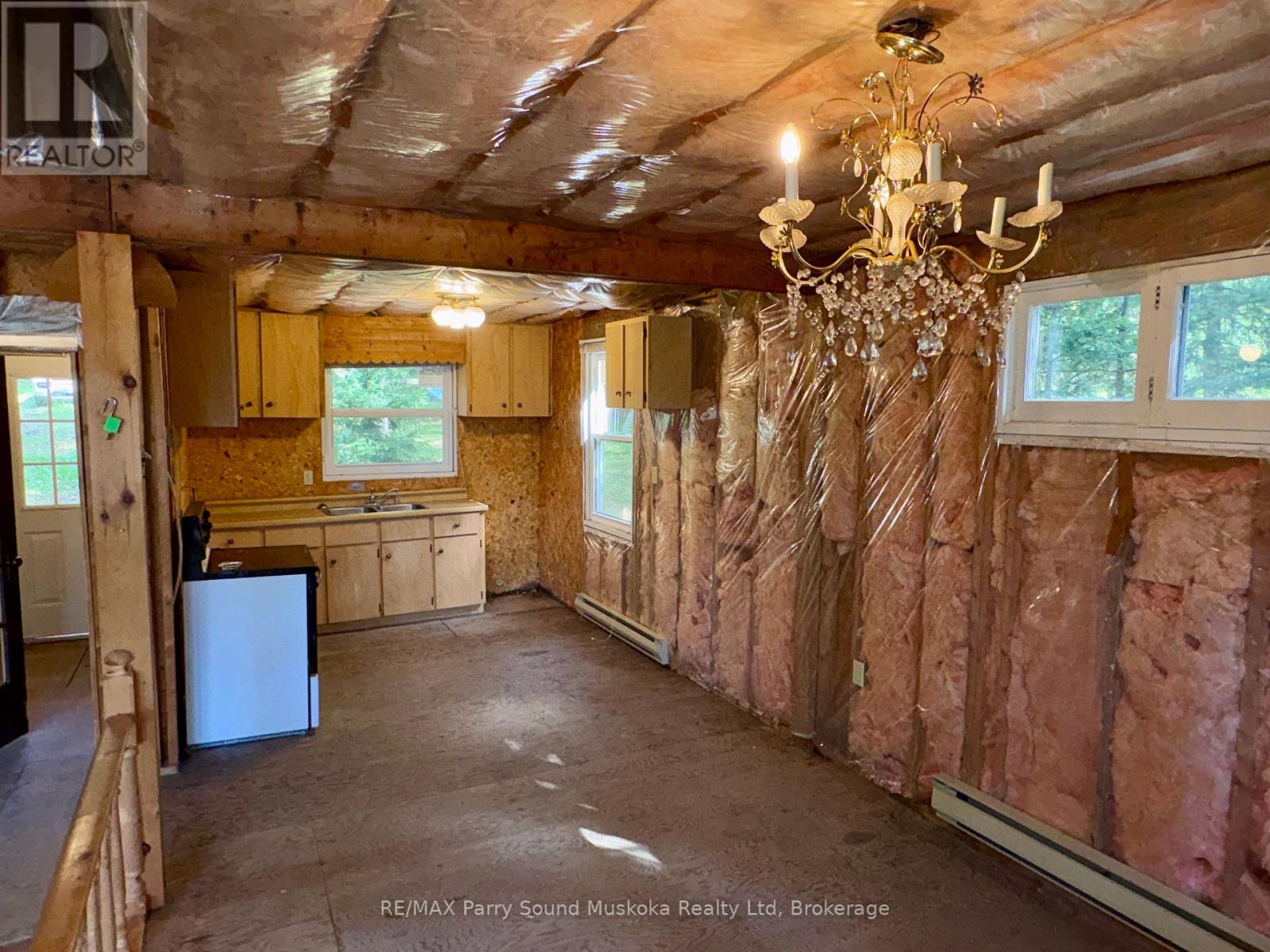 321 Pine Road Property Photo 8