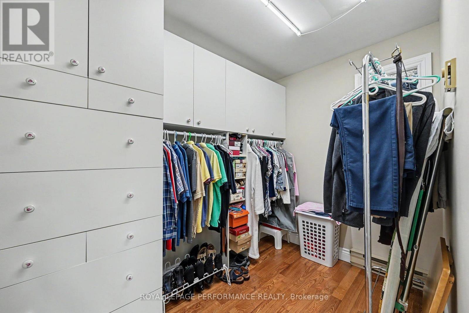 1401 Holy Cross Boulevard Property Photo 20