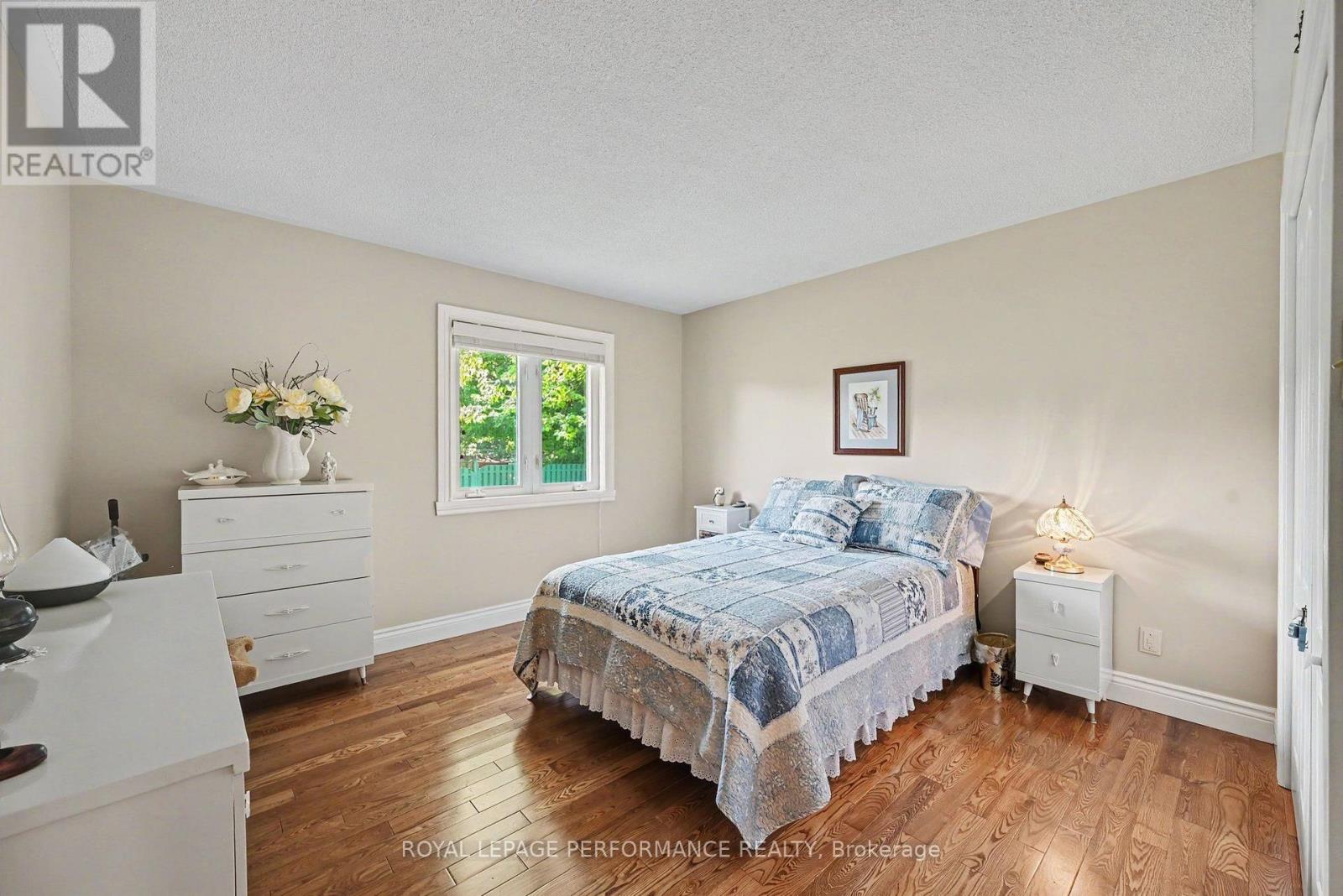 1401 Holy Cross Boulevard Property Photo 24