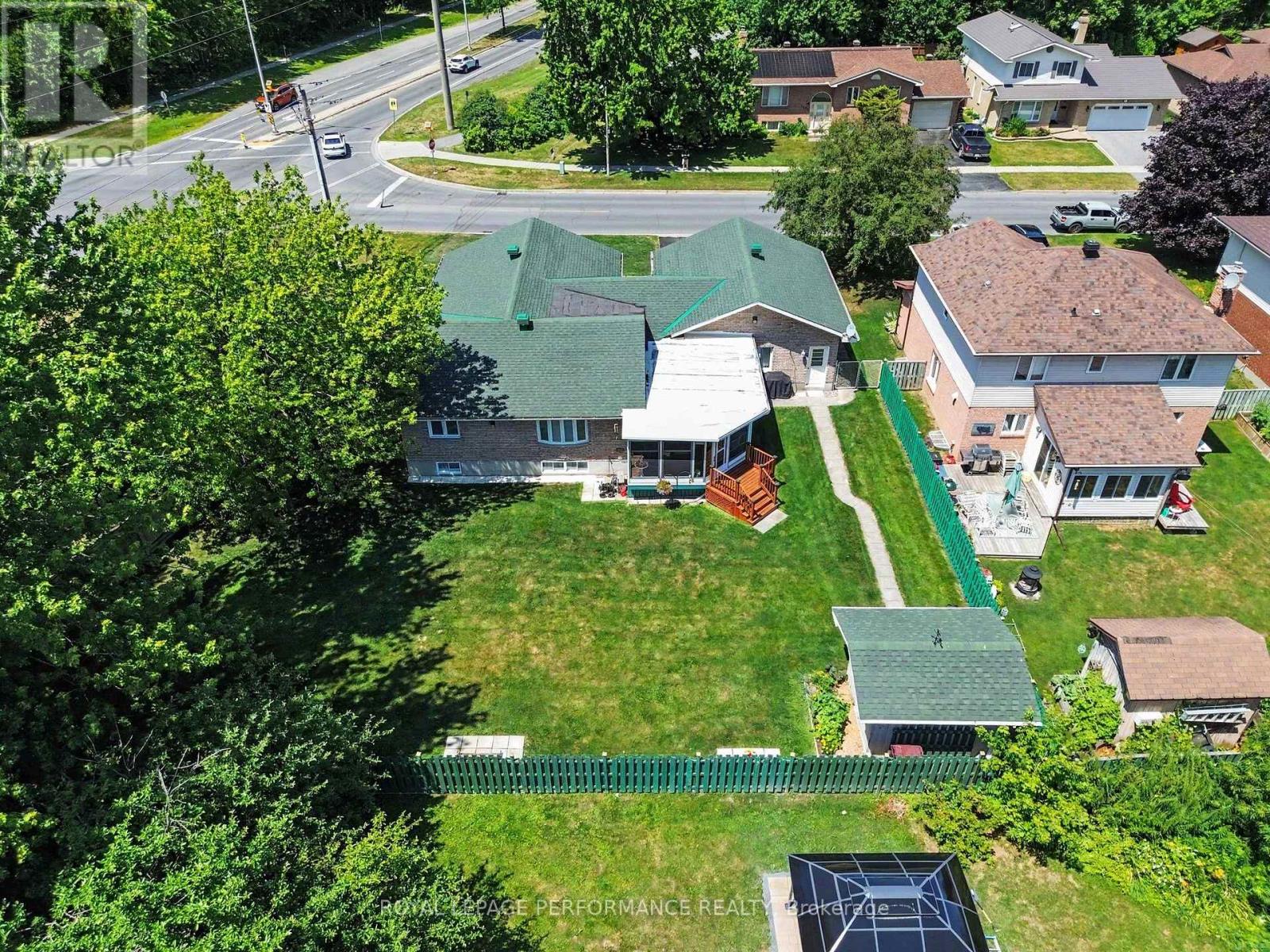 1401 Holy Cross Boulevard Property Photo 40
