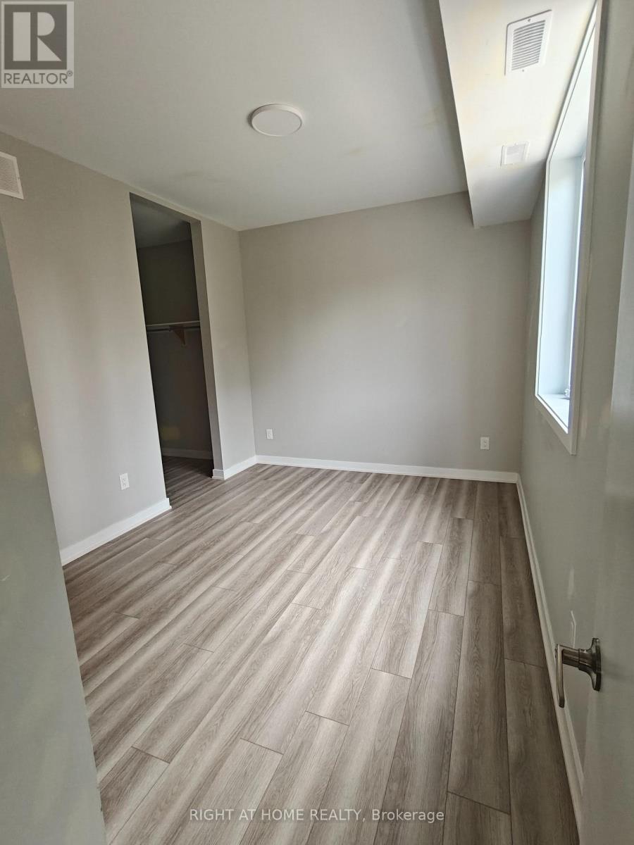 A - 1332 Thames Street Property Photo 6