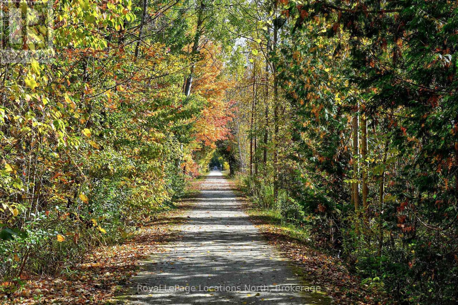 208554 26 Highway Property Photo 38