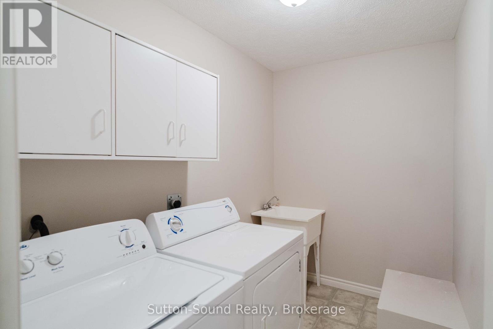 907 9th A Avenue E Property Photo 12