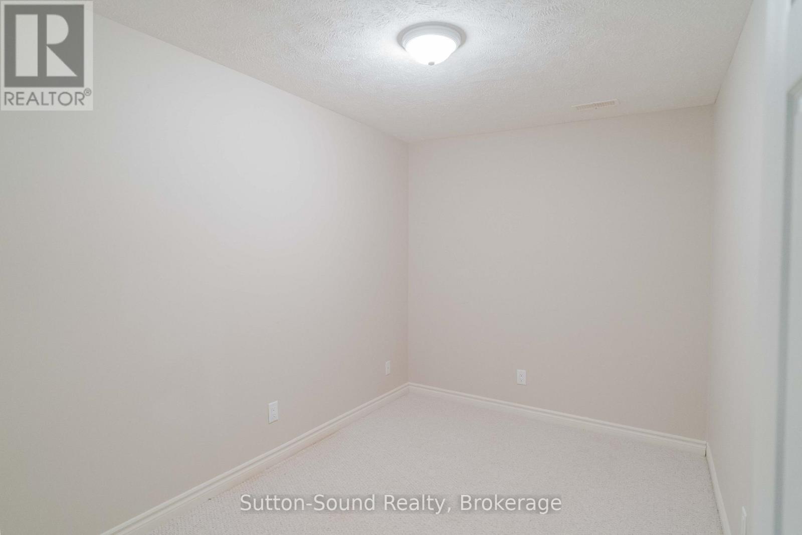907 9th A Avenue E Property Photo 15