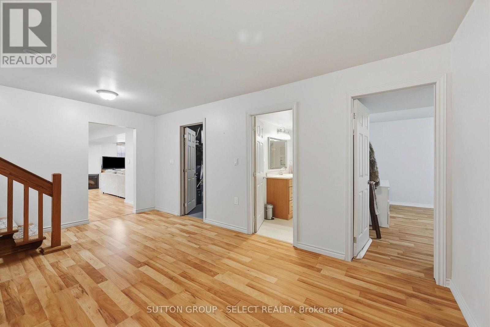 108 Victoria Drive Property Photo 31