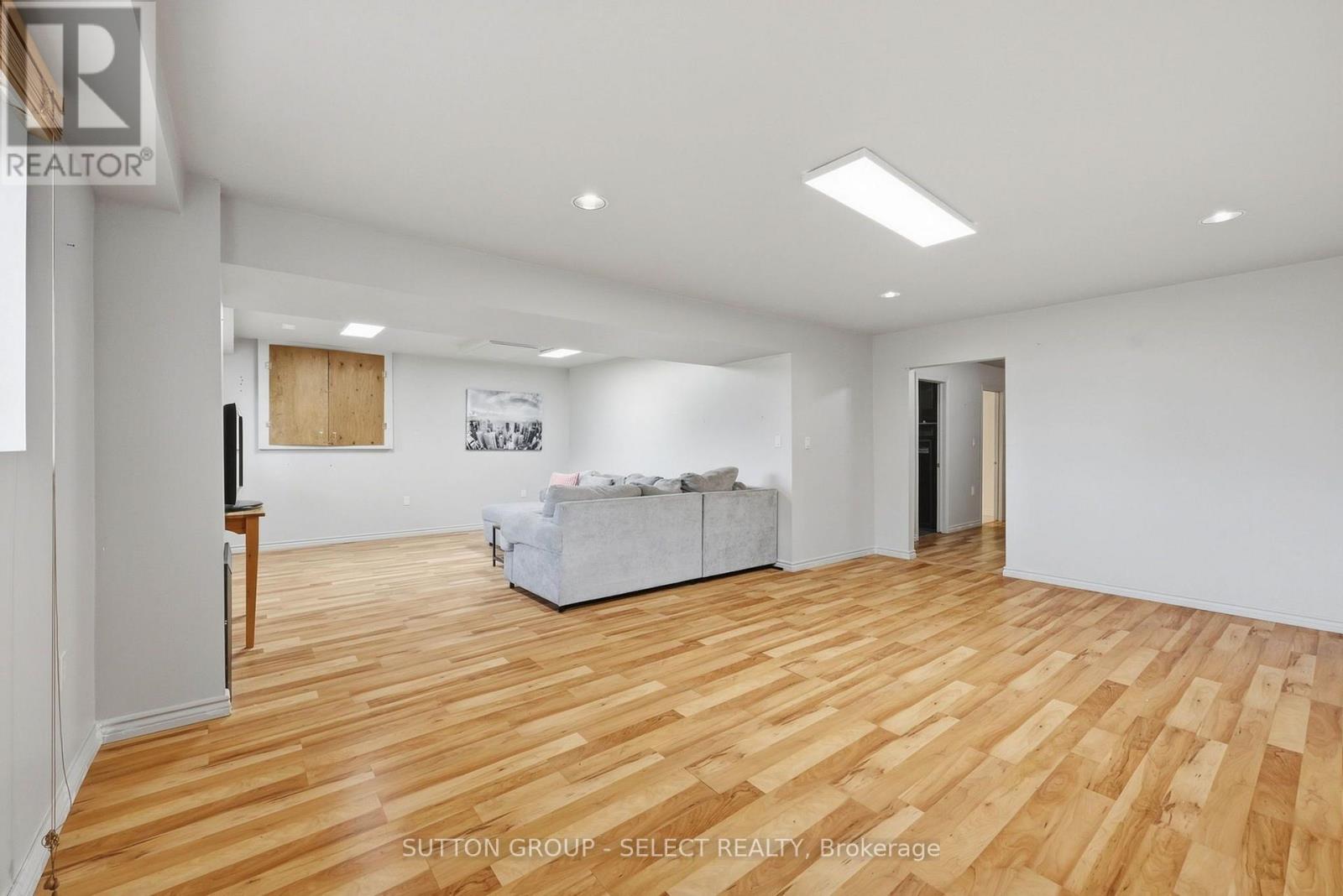 108 Victoria Drive Property Photo 33