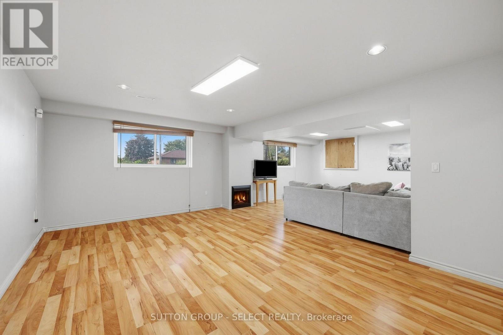 108 Victoria Drive Property Photo 34