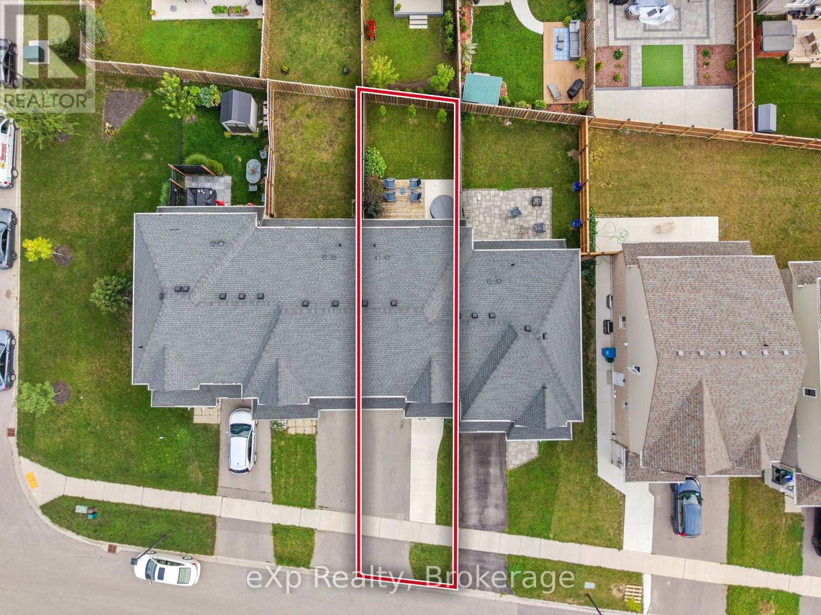 27 Robertson Drive Property Photo 45