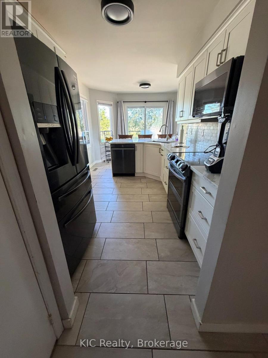 23 Maple Avenue Property Photo 3