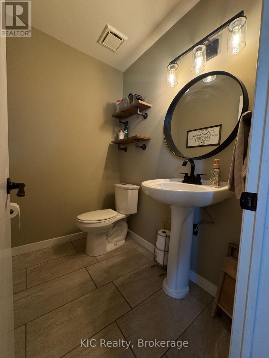 23 Maple Avenue Property Photo 26