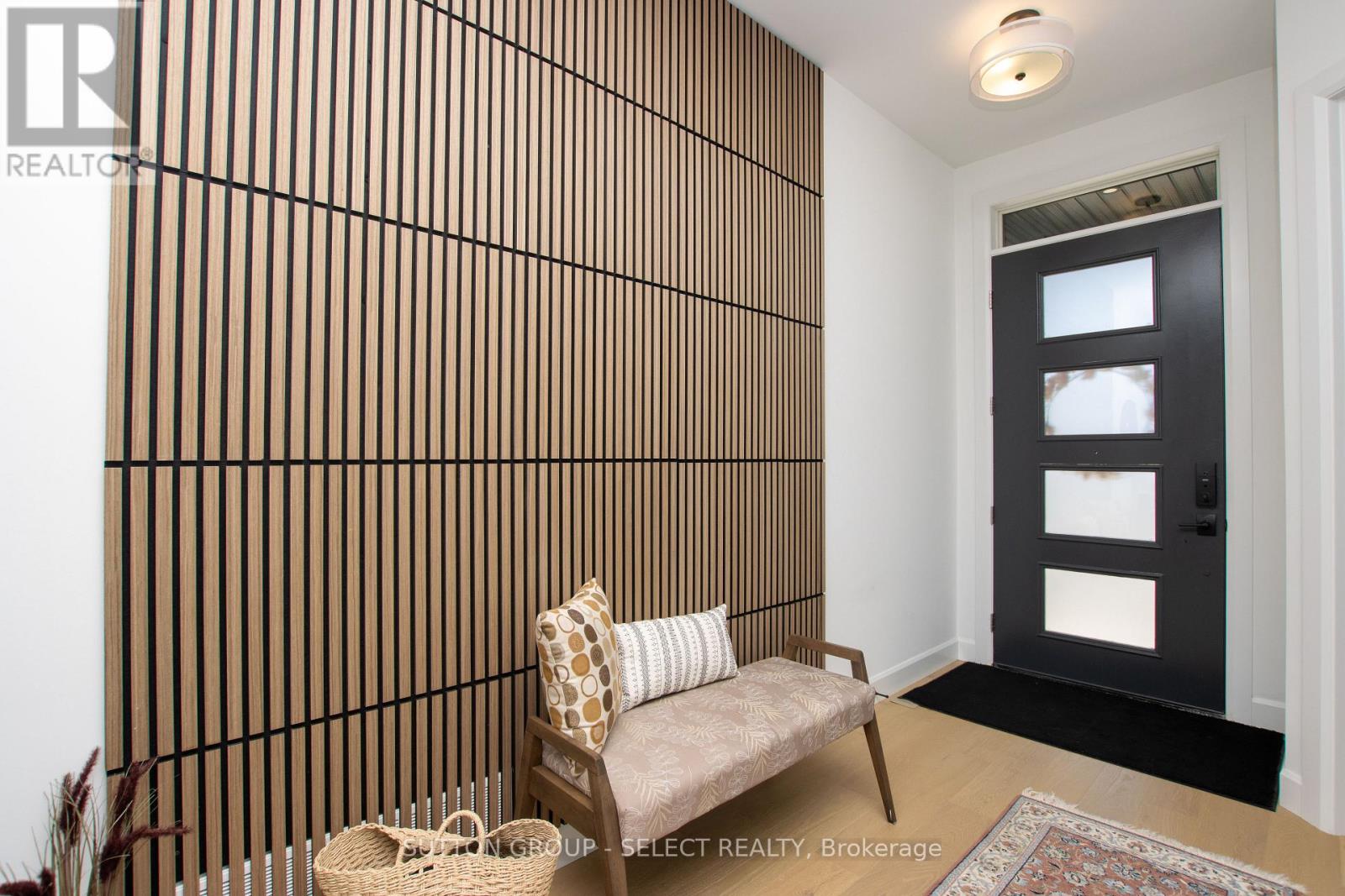 33 - 6990 Clayton Walk Property Photo 2