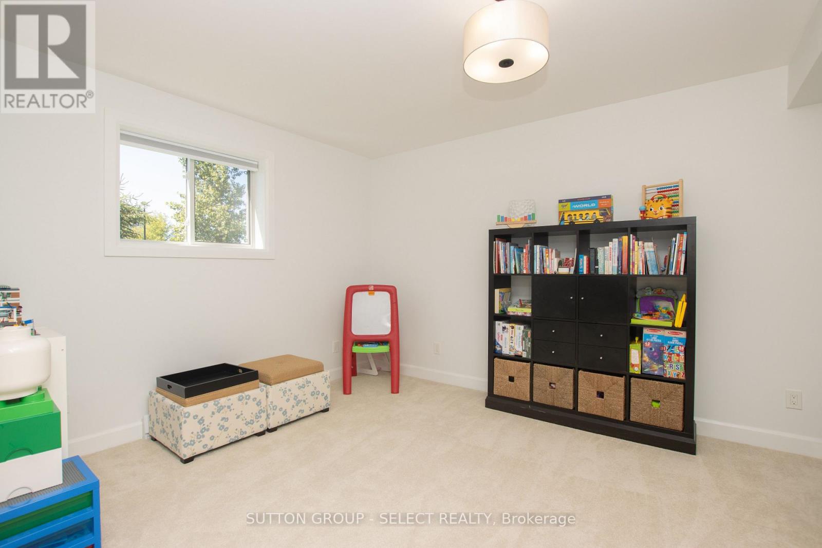 33 - 6990 Clayton Walk Property Photo 27