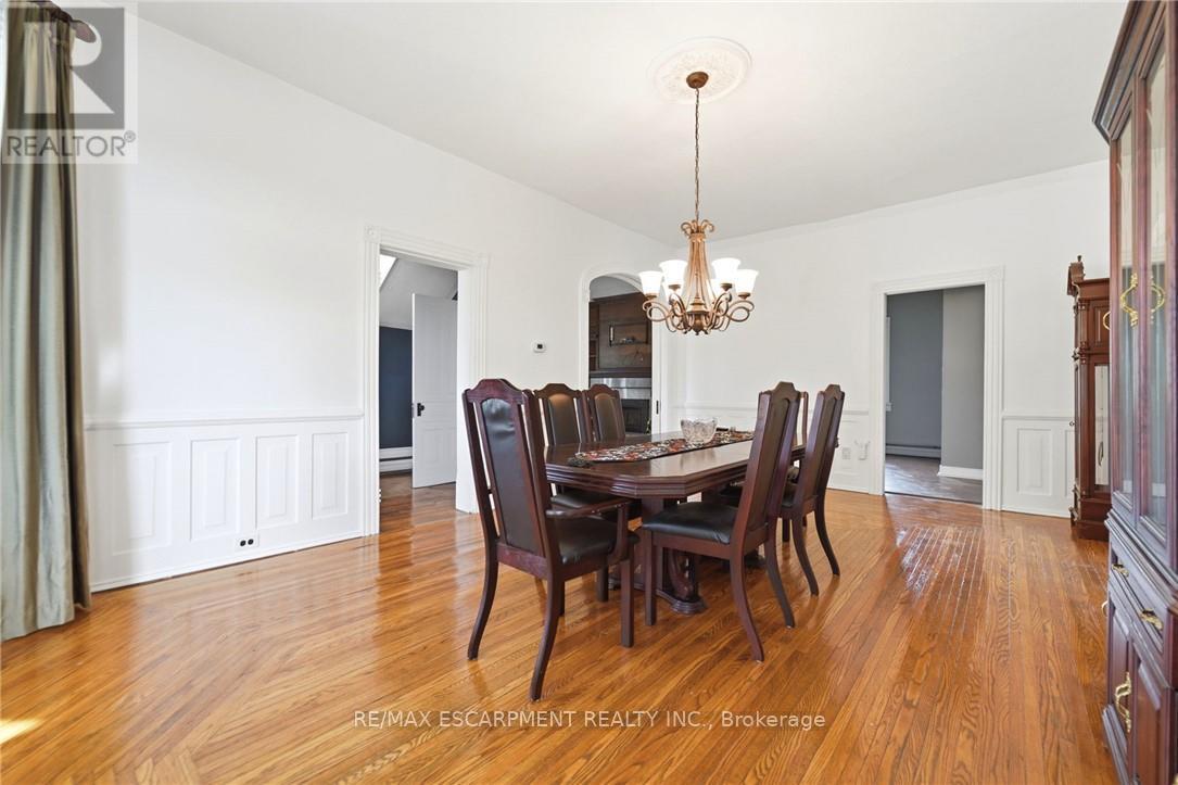 119 2nd Line Property Photo 9