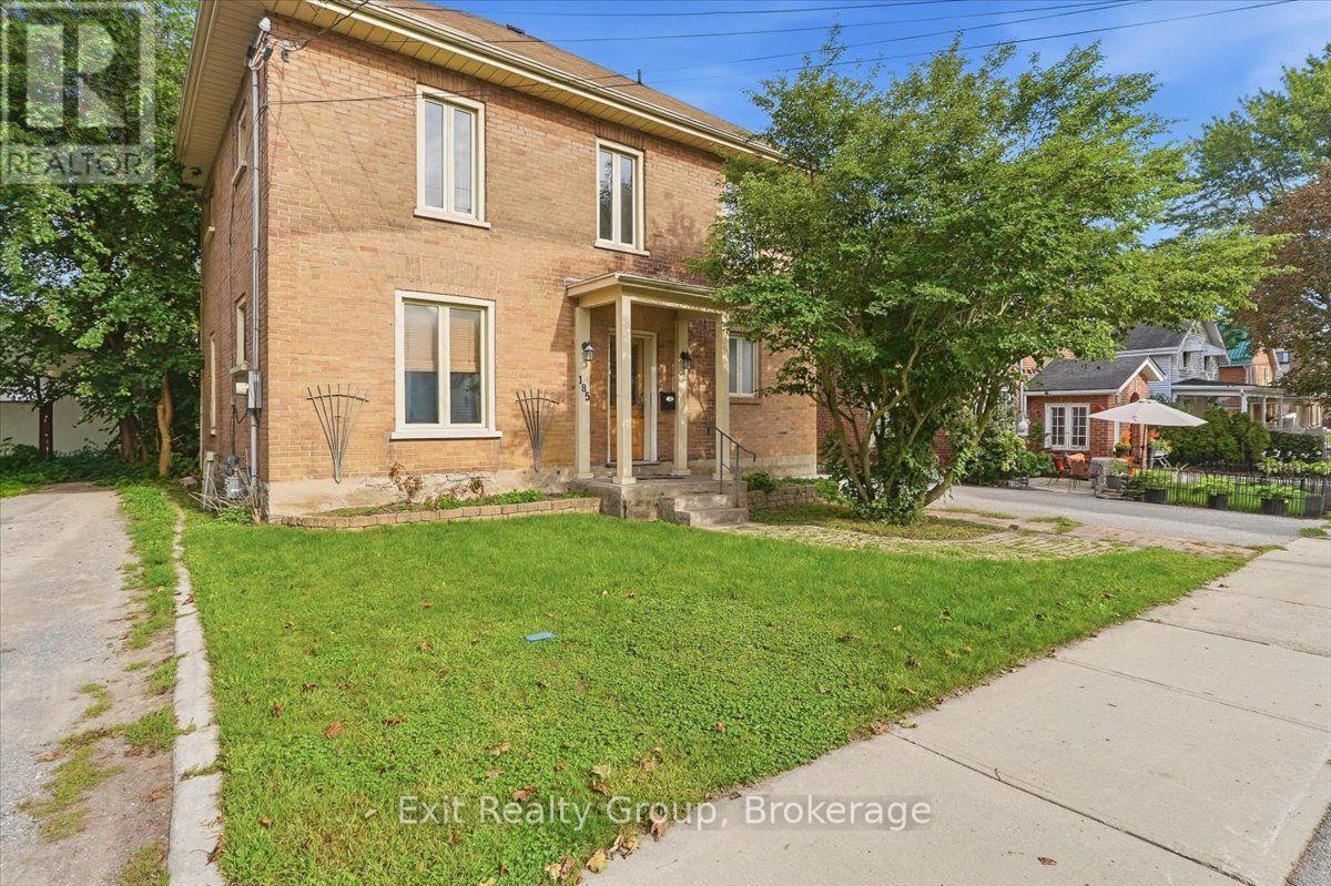 185 FOSTER AVENUE Property Photo 1