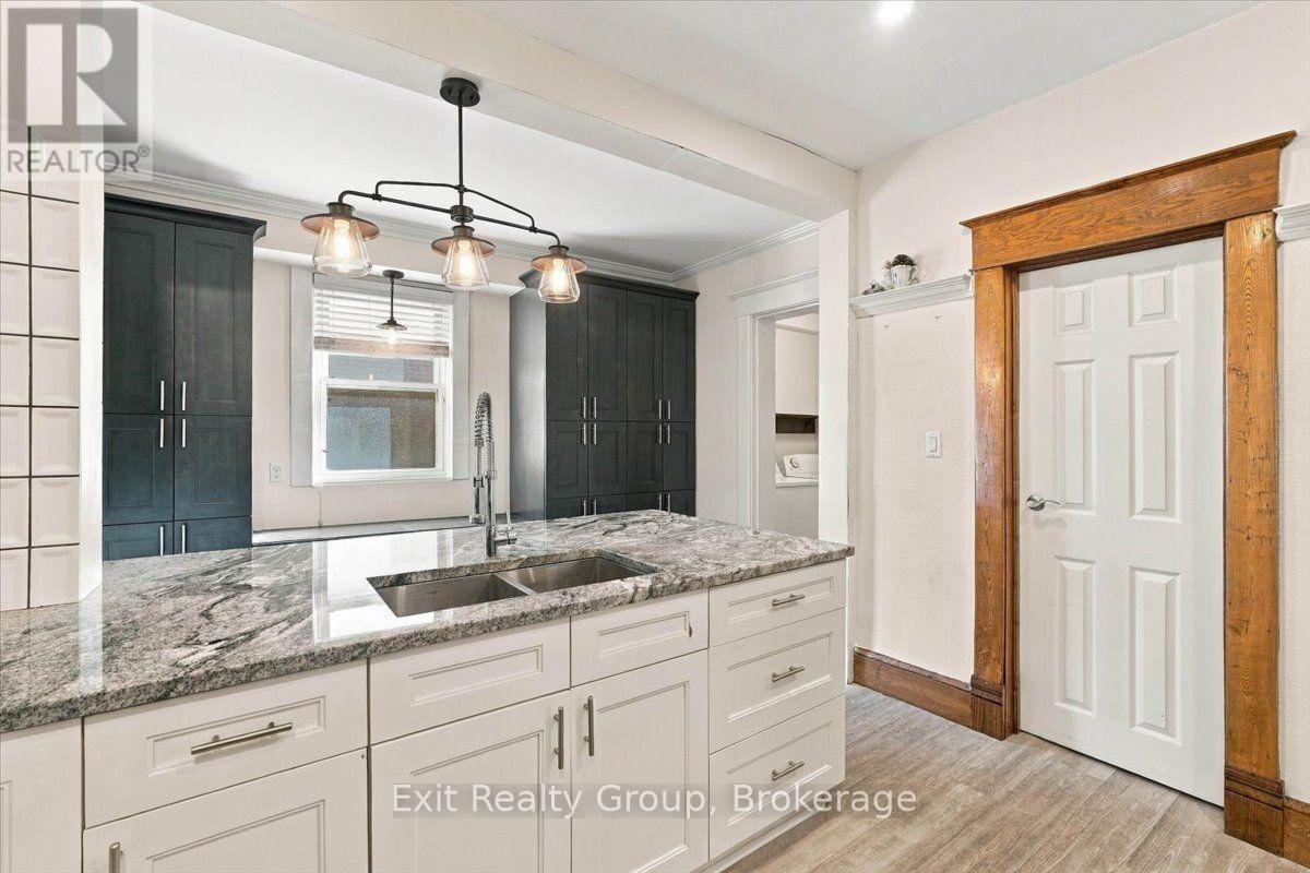 185 Foster Avenue Property Photo 10