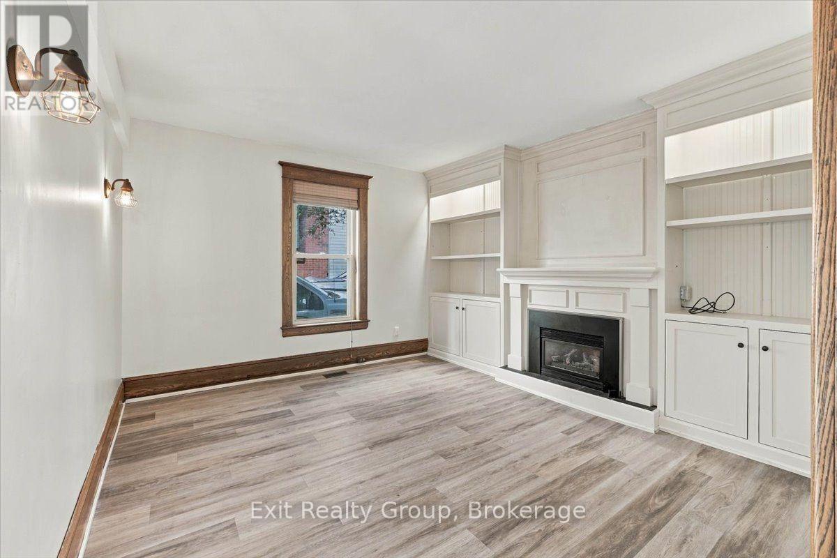 185 Foster Avenue Property Photo 11