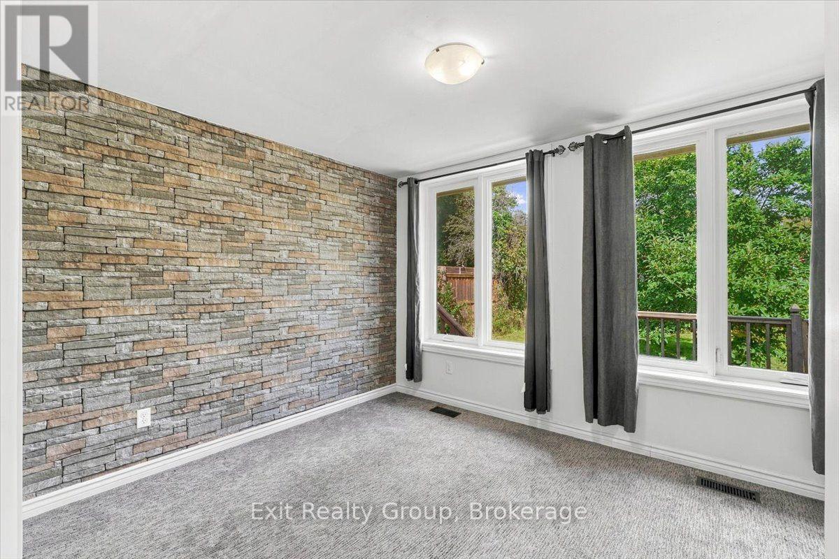 185 Foster Avenue Property Photo 18