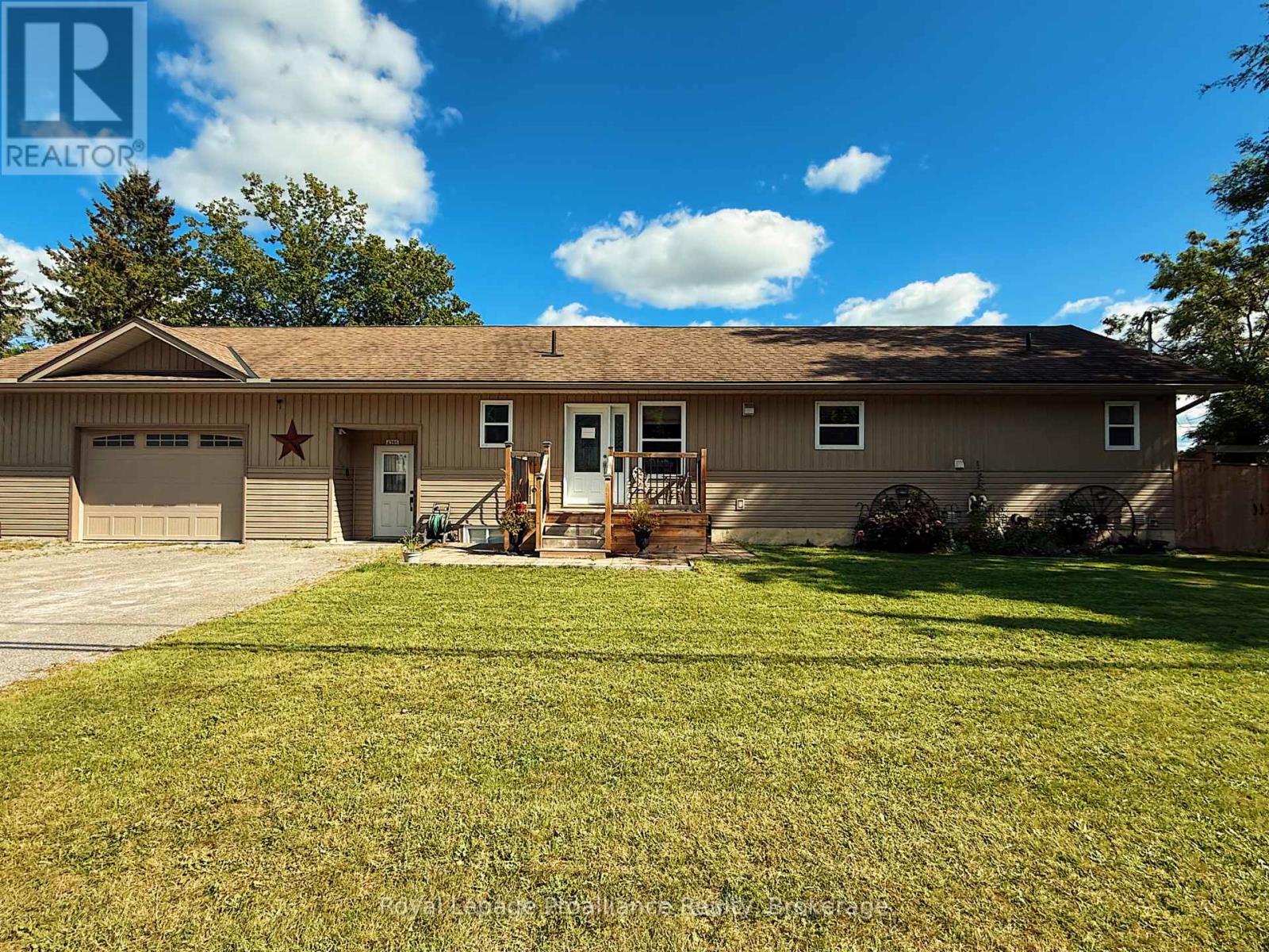 4395 HIGHWAY 7 Property Photo 1