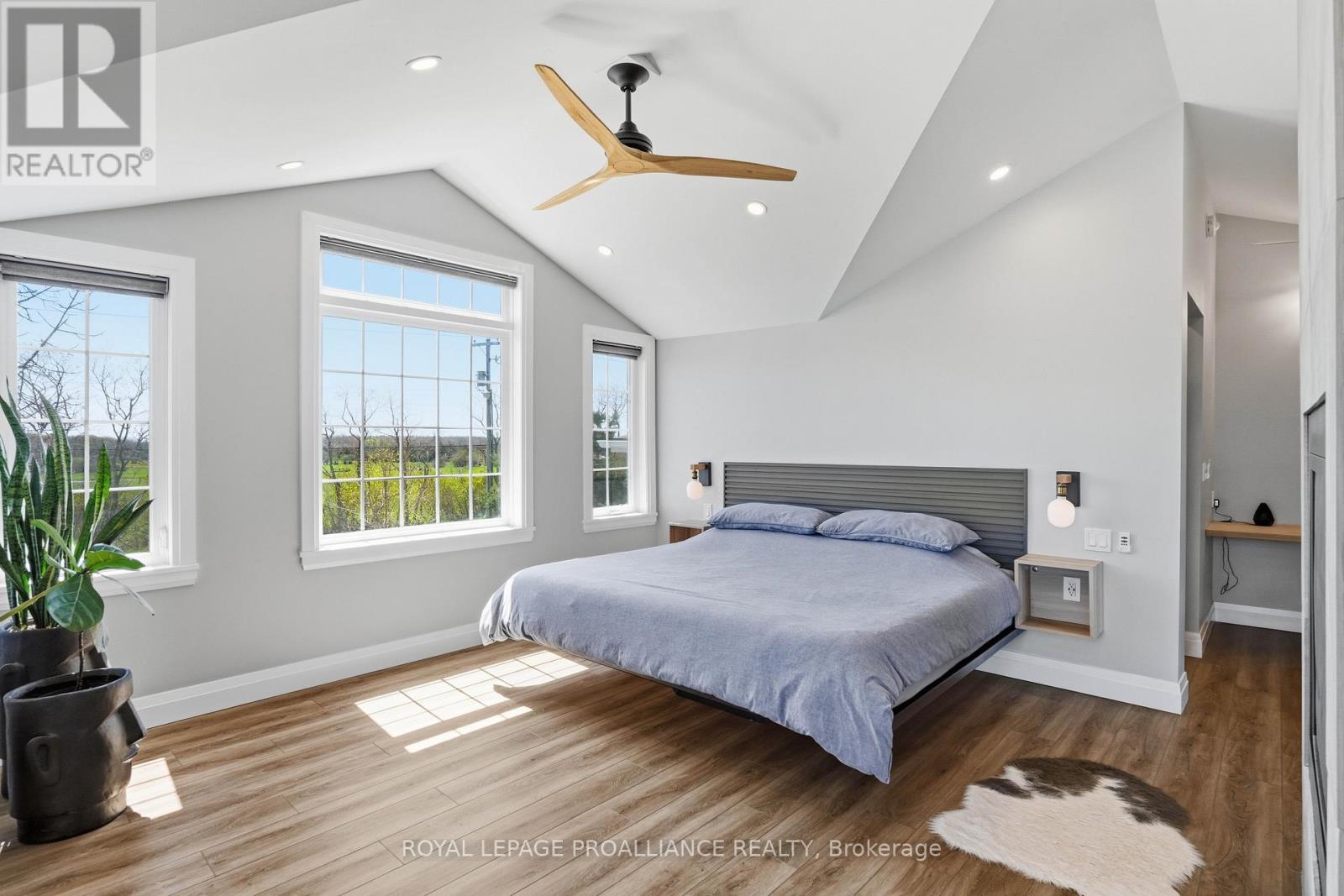 126 Salem Road Property Photo 23