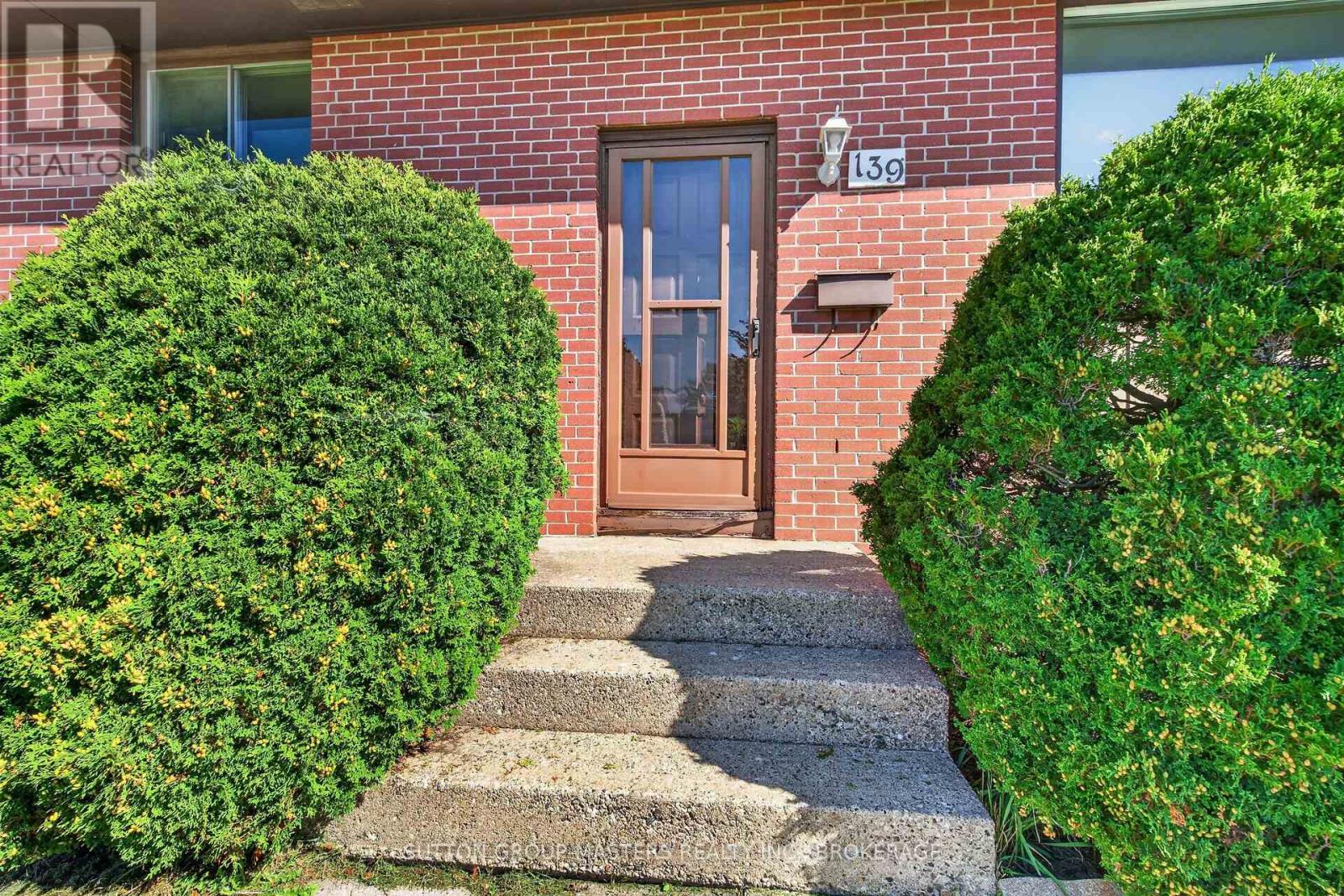 139 Sherwood Avenue Property Photo 4