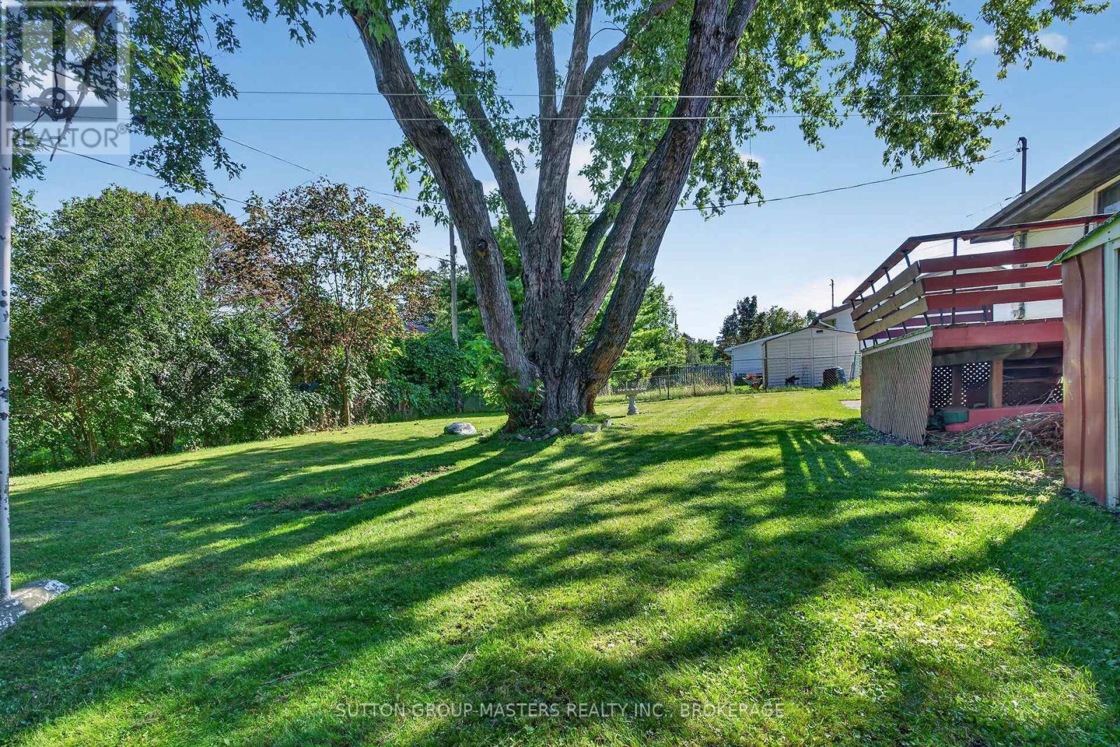139 Sherwood Avenue Property Photo 5
