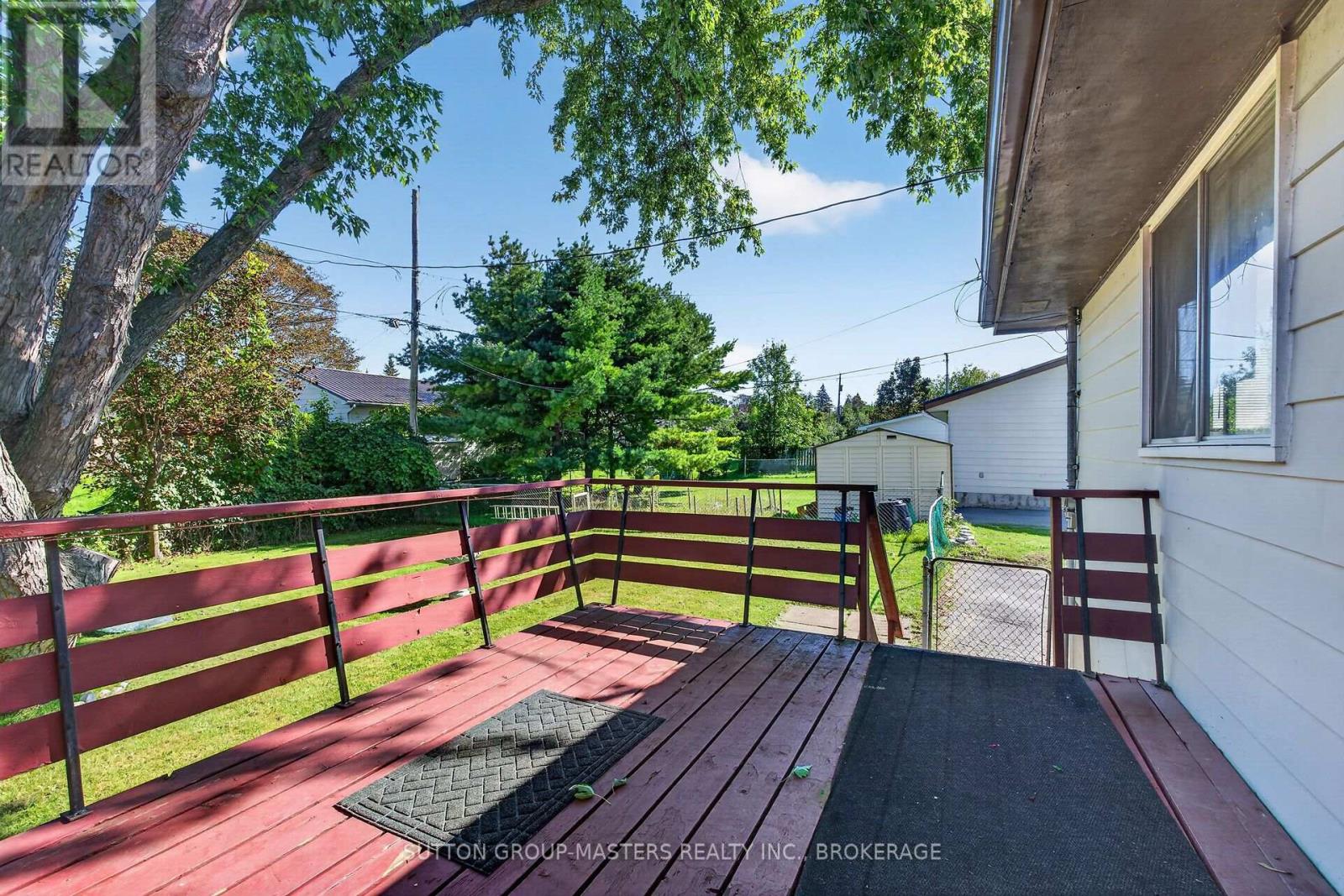 139 Sherwood Avenue Property Photo 10