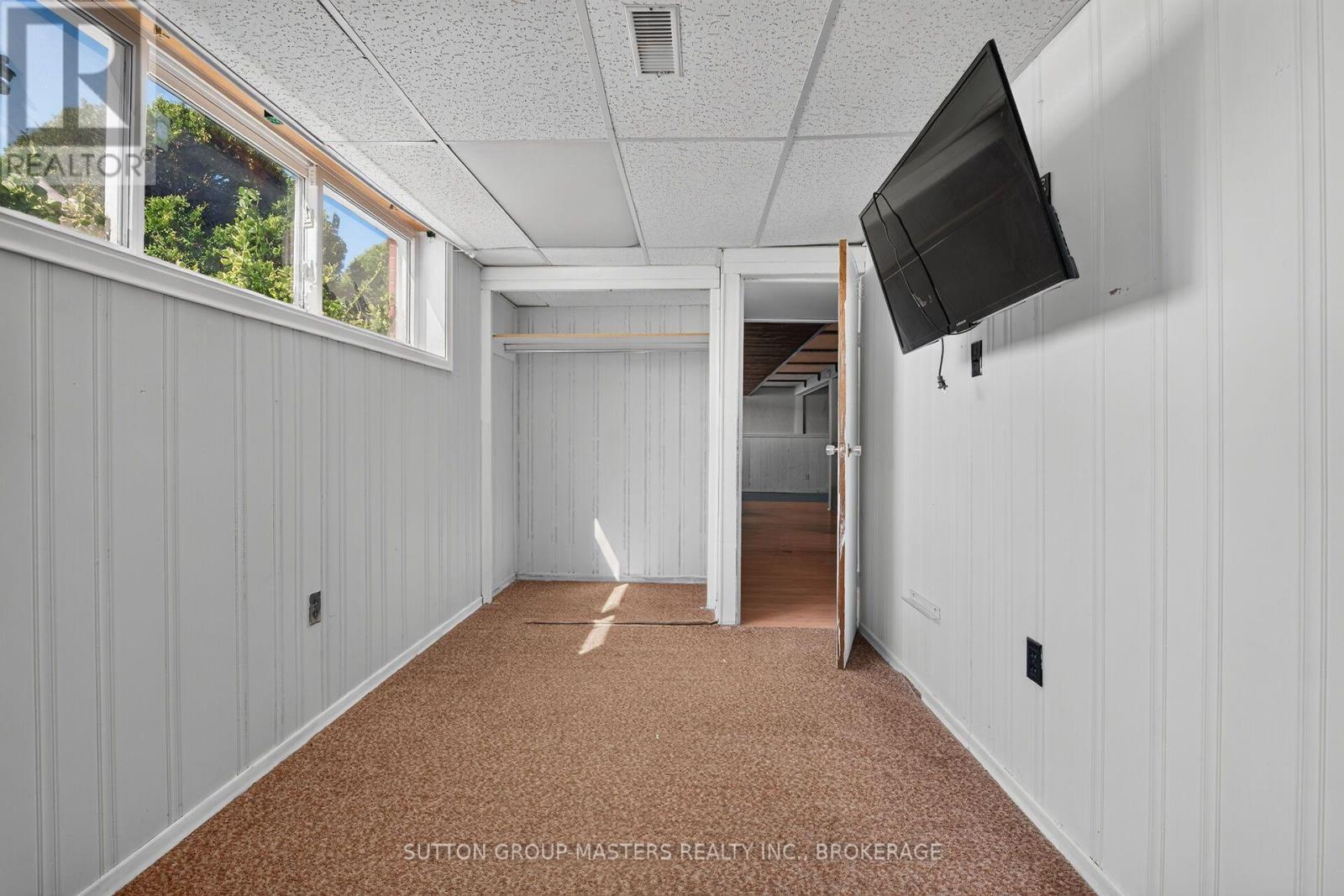 139 Sherwood Avenue Property Photo 27