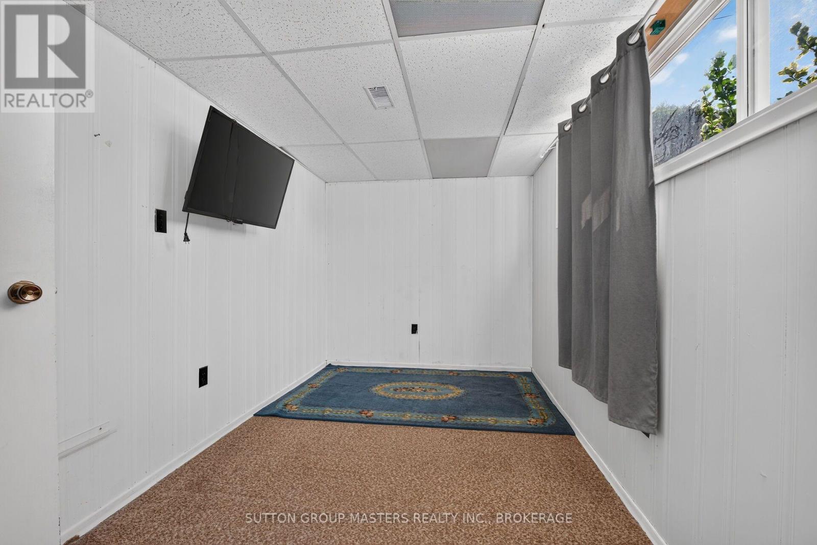 139 Sherwood Avenue Property Photo 28