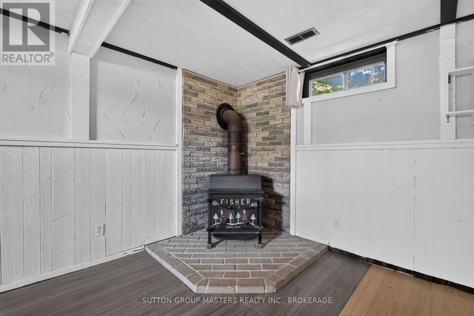 139 Sherwood Avenue Property Photo 30