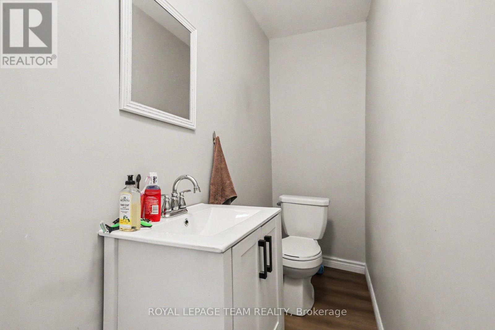 10486 Clark Road Property Photo 15
